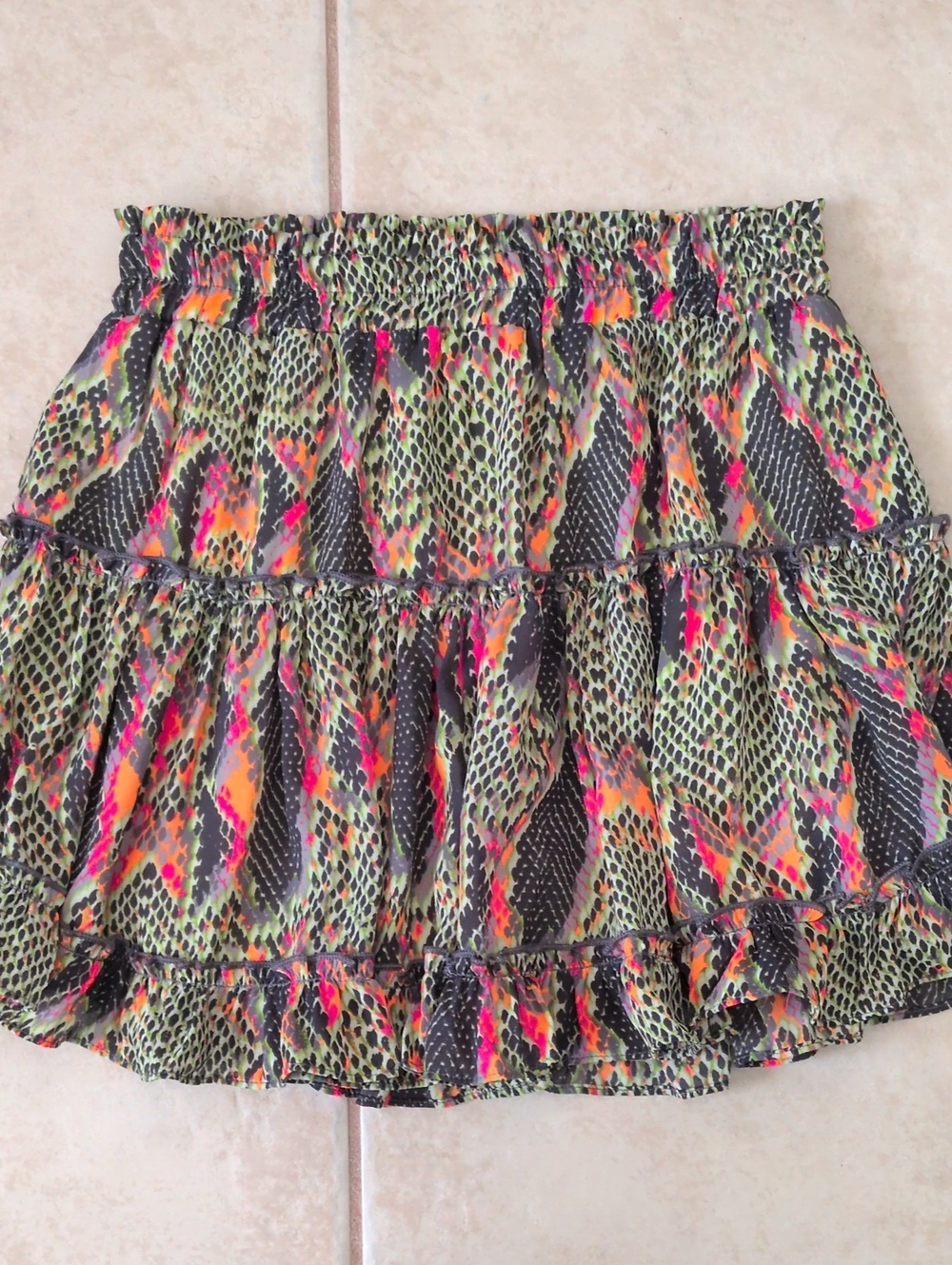 Adrienne Snakeskin Print Ruffle Skirt Size Small